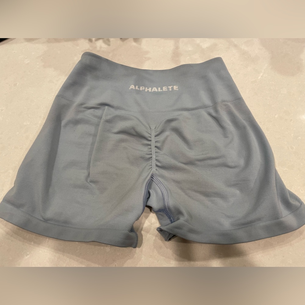Alphalete amplify ice blue 4.5 shorts